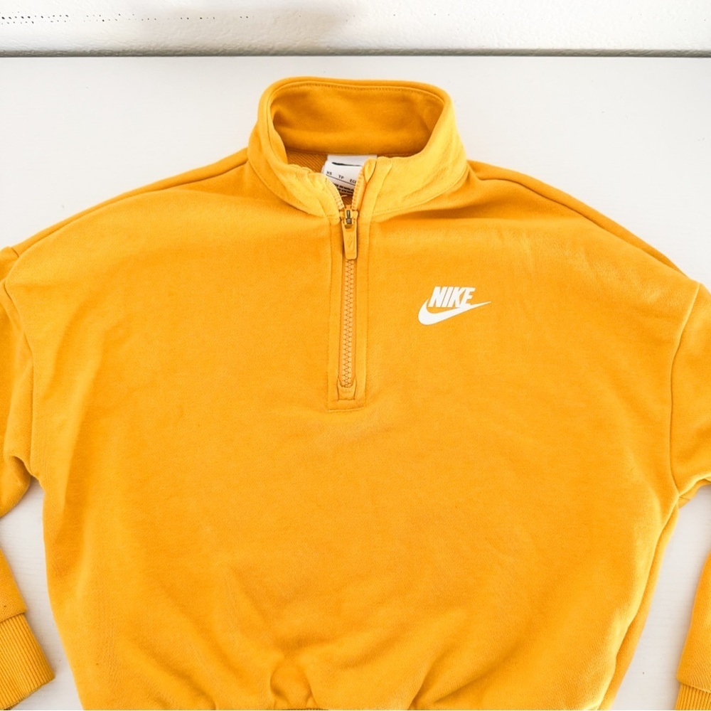 Girls Nike Yellow Half-Zip Sweatshirt size XS quarter zip - Picture 3 of 9
